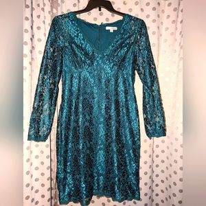 Simply Liliana Long Sleeve Lace 👗 14